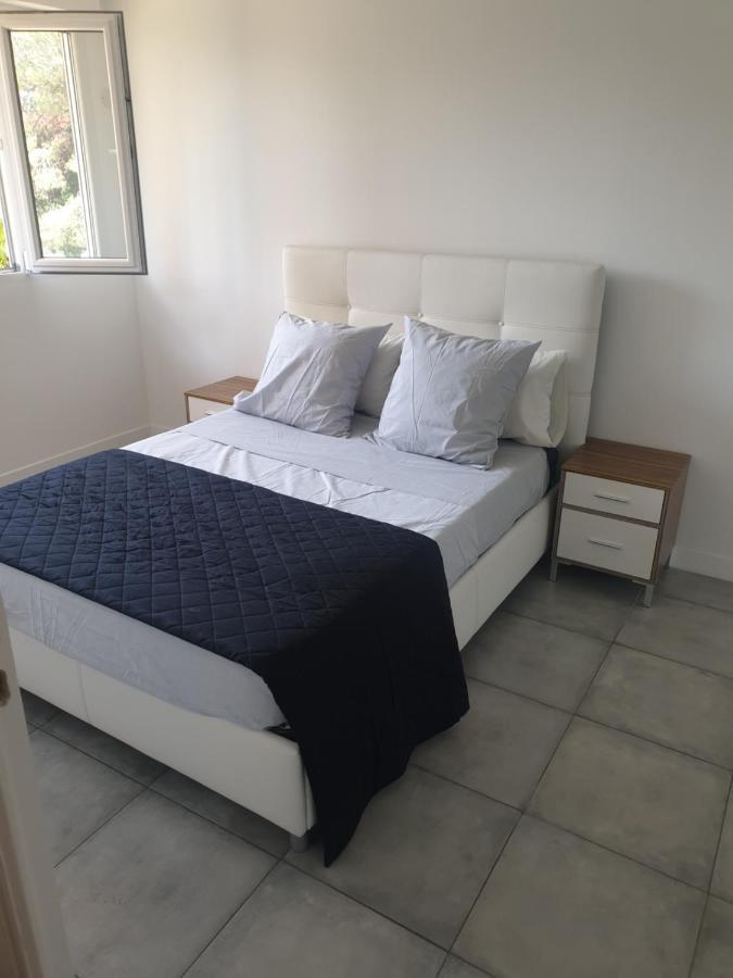 Appartements Renove 2023 Proche Aeroport 5Min, Gare Sncf 2 Min, Tramway Au Pied De L'Immeuble , Parking Possible, Renovated Apartments 2023 Near The Airport 5 Min, Train Station 2 Min, Tram Next To The Building 1 Min, Parking Possible Ница Екстериор снимка
