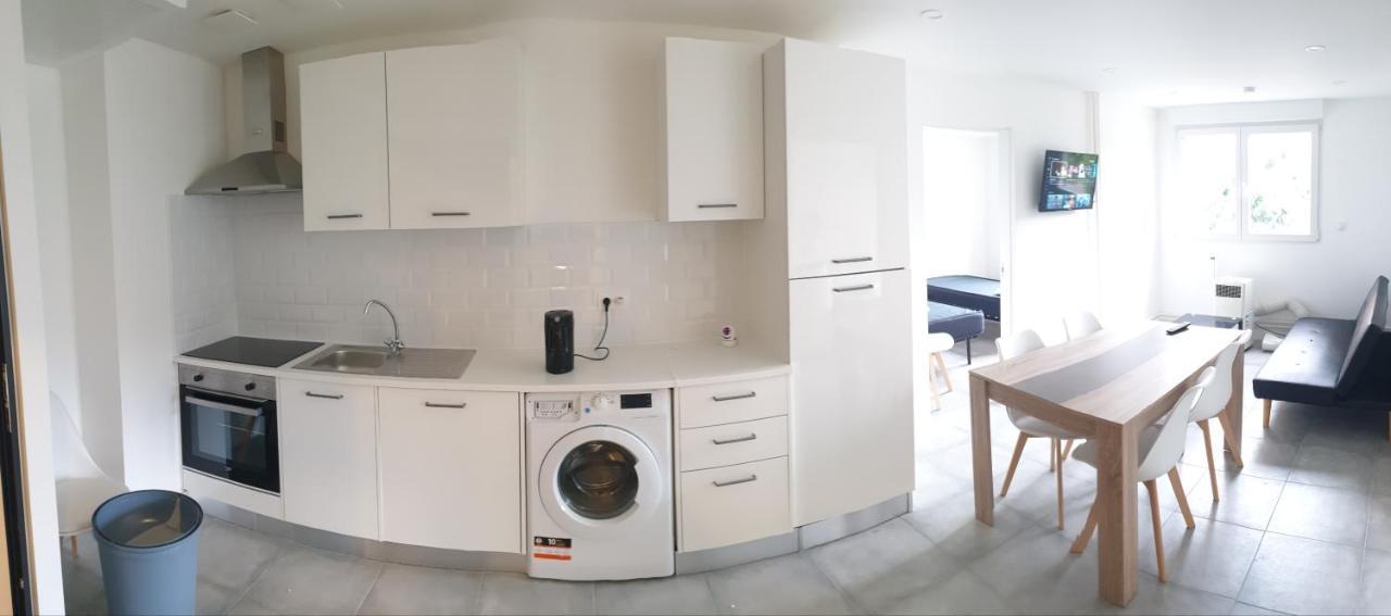 Appartements Renove 2023 Proche Aeroport 5Min, Gare Sncf 2 Min, Tramway Au Pied De L'Immeuble , Parking Possible, Renovated Apartments 2023 Near The Airport 5 Min, Train Station 2 Min, Tram Next To The Building 1 Min, Parking Possible Ница Екстериор снимка